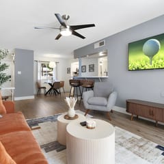 Walk to Old Town | 1BR Condo, Heated Pool & Patio