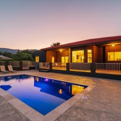 Cottonwood Oasis: Luxe 5BR Home w/ Pool & Hot Tub