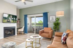 Old Town Condo Paradise ~ Pool+Hot tub ~ Location