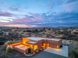 Terracotta Cove - Hot tub, Fire pit, Star gazing