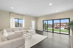 Outdoor Oasis with Views! - 3BR, Pool, Hot tub, Grill