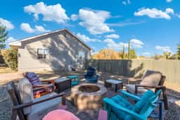 Relaxing Cottonwood Stay: Near Vineyards - Hot Tub