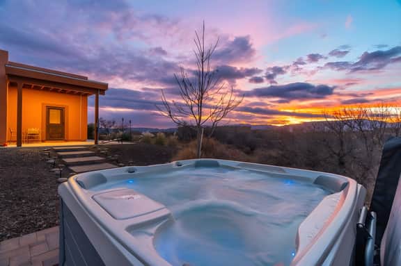 Terracotta Cove - Hot tub, Fire pit, Star gazing
