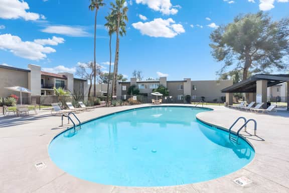 Family Friendly Arcadia Retreat|Hot Tub, Pool, WFH