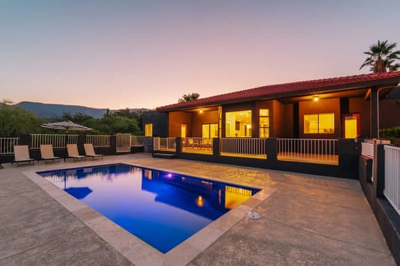 Outdoor Oasis with Views! - 3BR, Pool, Hot tub, Grill - Image 1